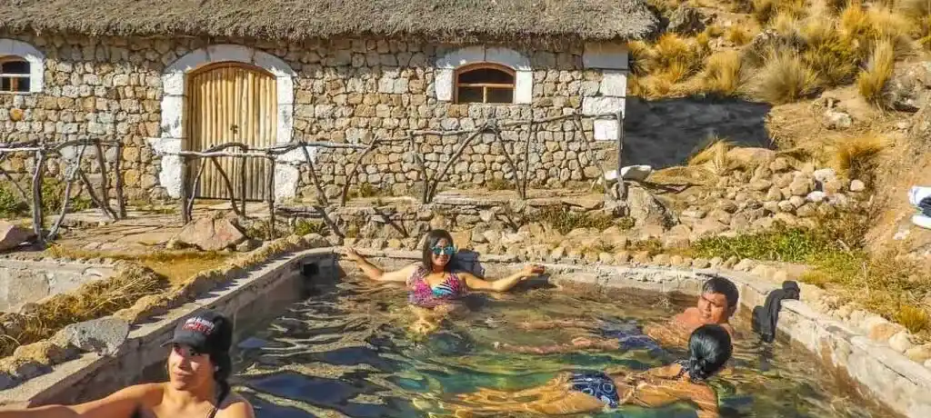 Aguas Termales Geiseres Candarave